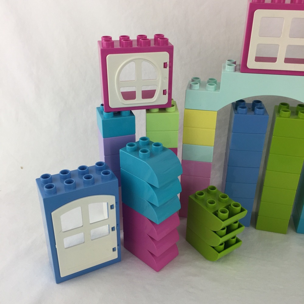 LEGO Duplo Pastel Mixed Lot 122 Pcs Disney Minnie Mouse Car Door Window Cupcake - Picture 7 of 10